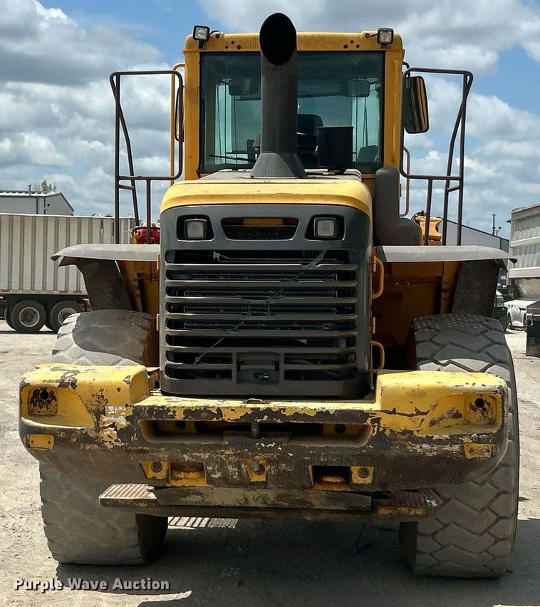 image for item EK8321 2006 Volvo L110E wheel loader