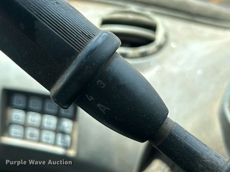 image for item EK8321 2006 Volvo L110E wheel loader