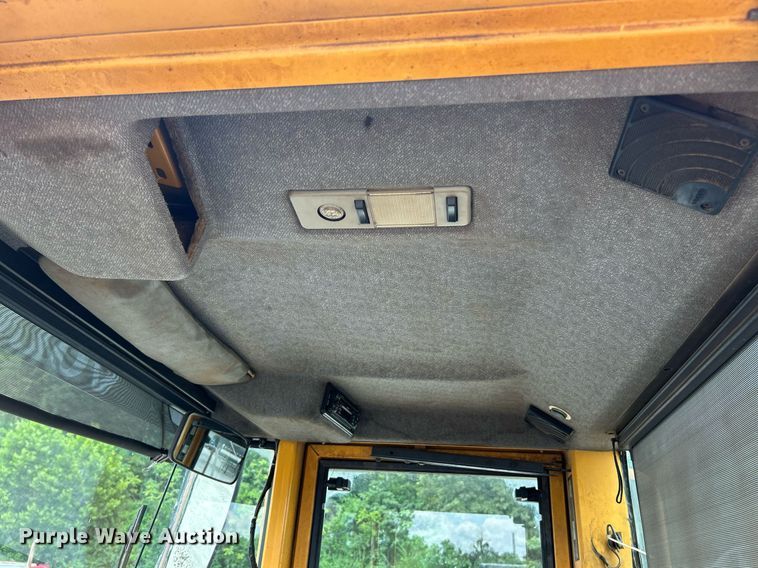 image for item EK8321 2006 Volvo L110E wheel loader