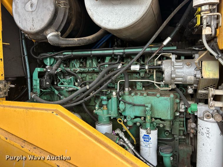 image for item EK8321 2006 Volvo L110E wheel loader