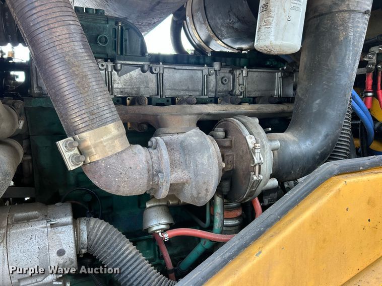 image for item EK8321 2006 Volvo L110E wheel loader