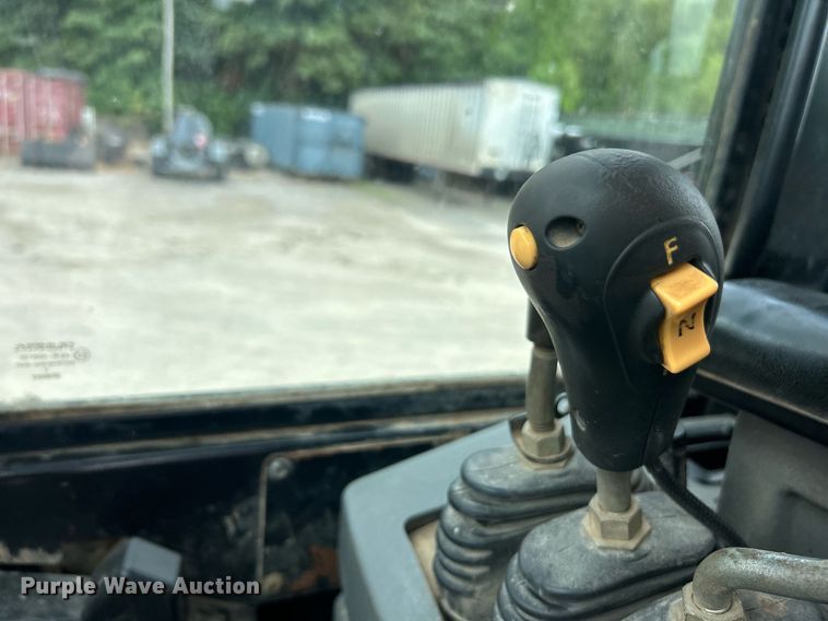 image for item EK8322 2006 Caterpillar IT38G Series II wheel loader