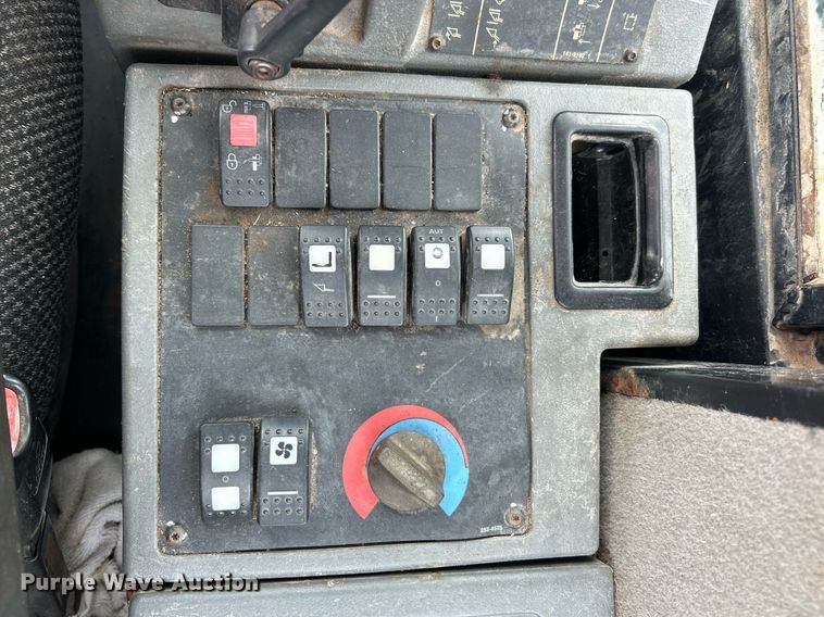 image for item EK8322 2006 Caterpillar IT38G Series II wheel loader