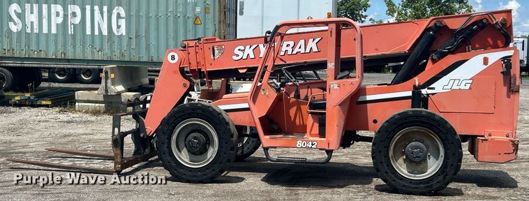 image for item EK8332 2010 JLG 8042 telehandler