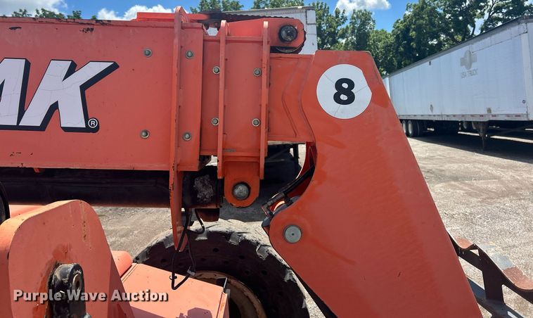 image for item EK8332 2010 JLG 8042 telehandler