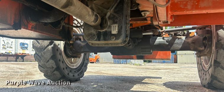 image for item EK8332 2010 JLG 8042 telehandler