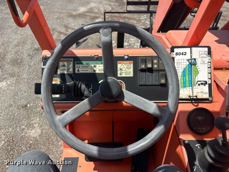 image for item EK8332 2010 JLG 8042 telehandler