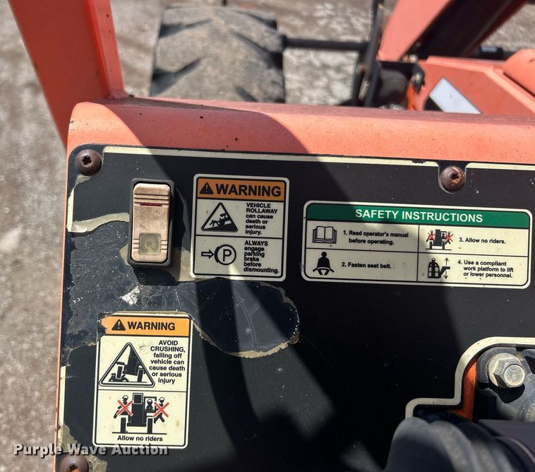 image for item EK8332 2010 JLG 8042 telehandler