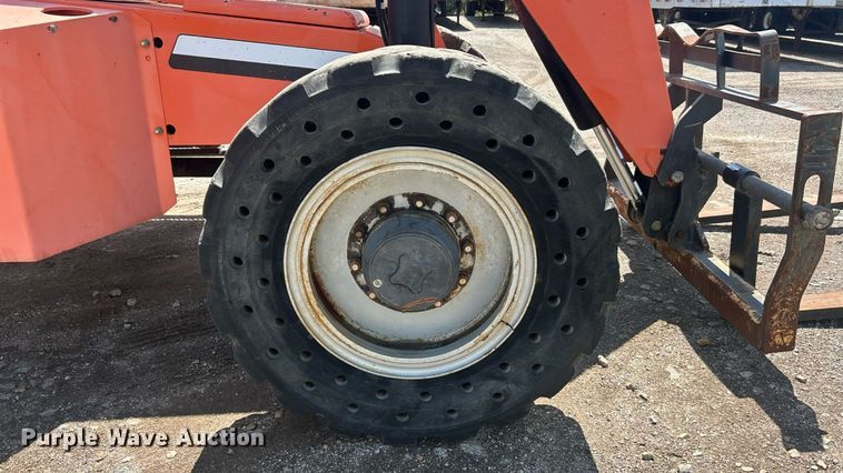 image for item EK8332 2010 JLG 8042 telehandler