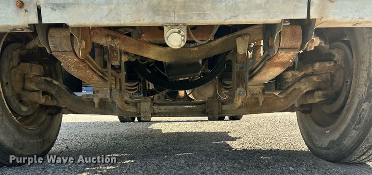 image for item EK8335 2000 GMC C7500 dump truck