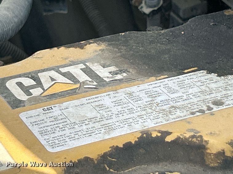 image for item EK8335 2000 GMC C7500 dump truck