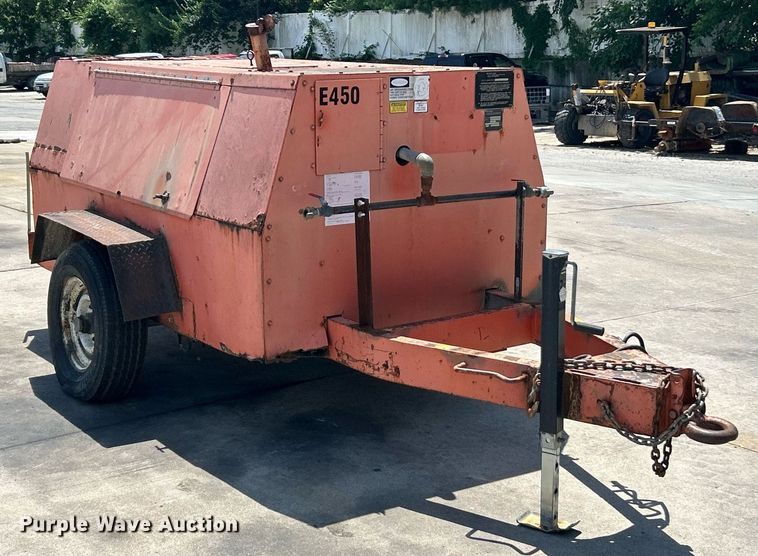 image for item EK8337 1998 CompAir LeRoi RQ185DJE air compressor