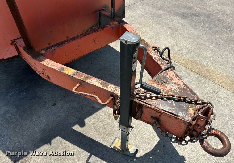 image for item EK8337 1998 CompAir LeRoi RQ185DJE air compressor