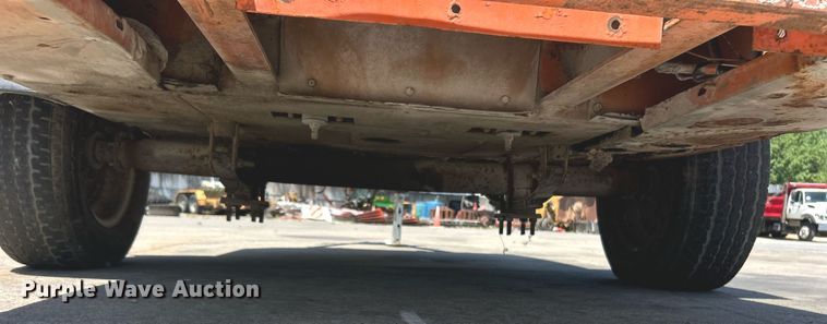 image for item EK8337 1998 CompAir LeRoi RQ185DJE air compressor