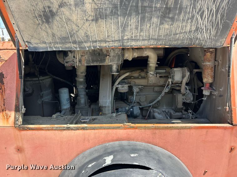 image for item EK8337 1998 CompAir LeRoi RQ185DJE air compressor