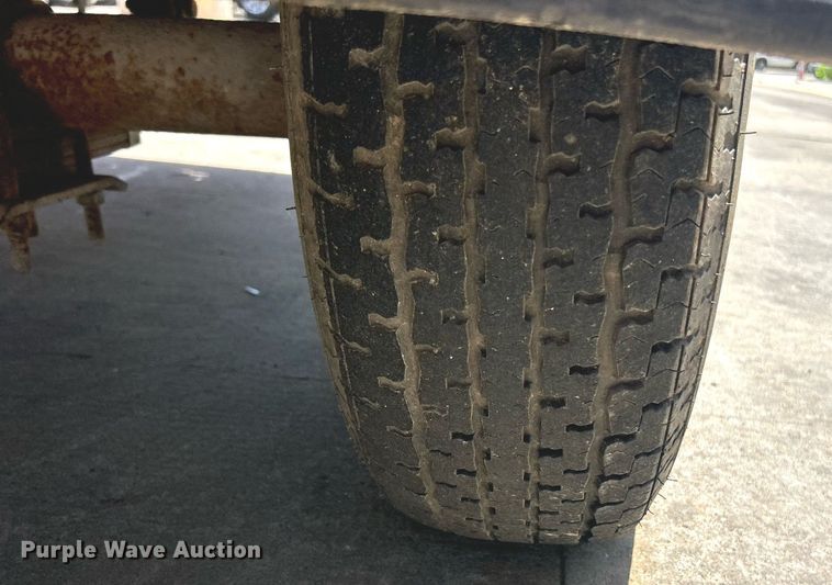 image for item EK8337 1998 CompAir LeRoi RQ185DJE air compressor