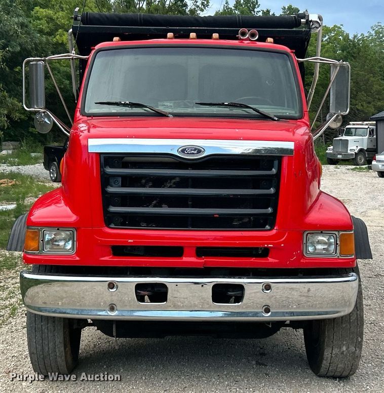 image for item EK8349 1998 Ford LT8501 dump truck