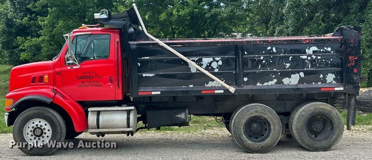 image for item EK8349 1998 Ford LT8501 dump truck