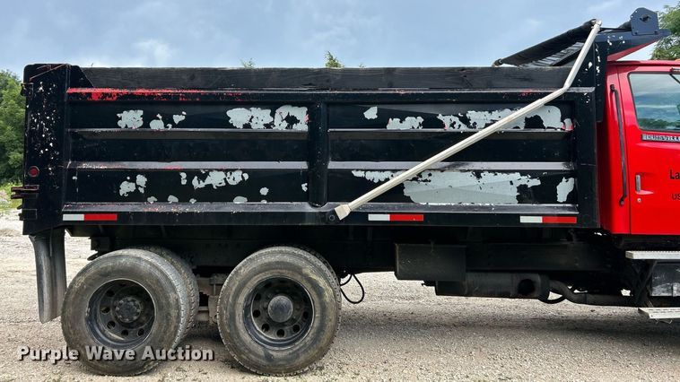 image for item EK8349 1998 Ford LT8501 dump truck