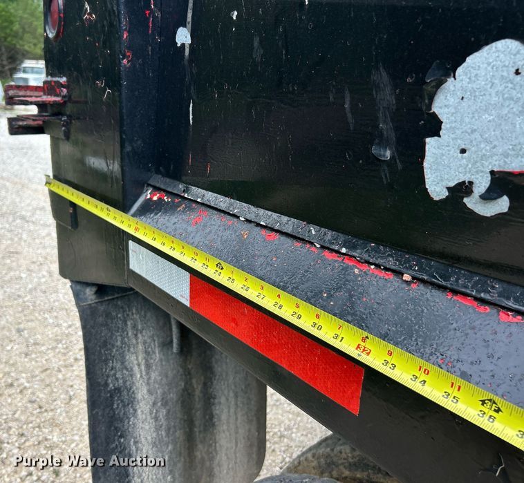 image for item EK8349 1998 Ford LT8501 dump truck