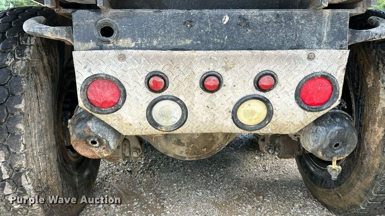image for item EK8349 1998 Ford LT8501 dump truck