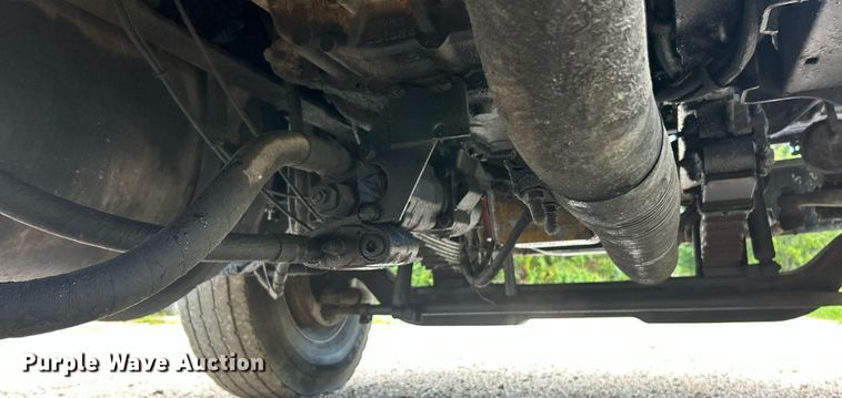 image for item EK8349 1998 Ford LT8501 dump truck