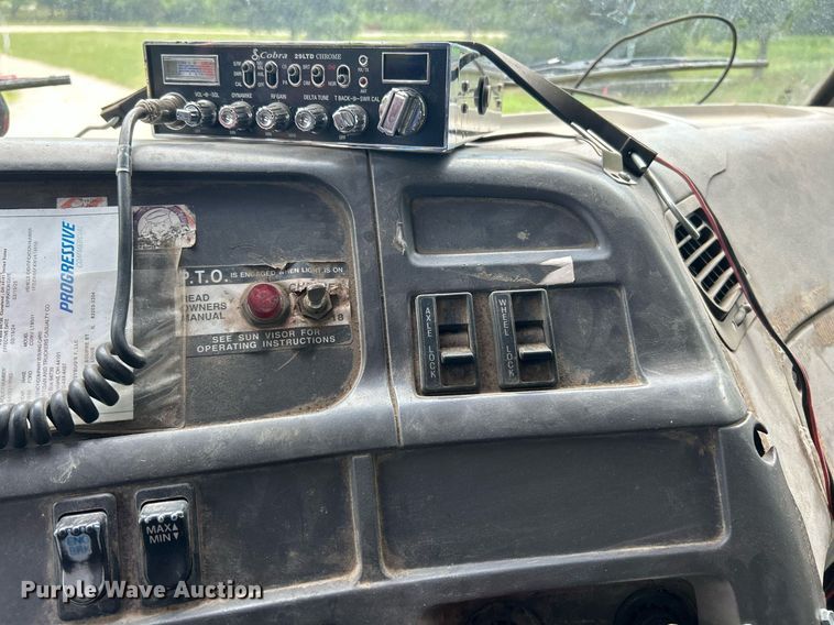 image for item EK8349 1998 Ford LT8501 dump truck