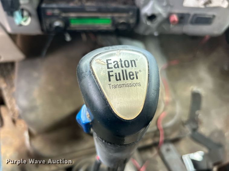 image for item EK8349 1998 Ford LT8501 dump truck