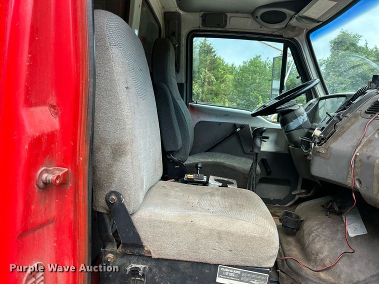 image for item EK8349 1998 Ford LT8501 dump truck