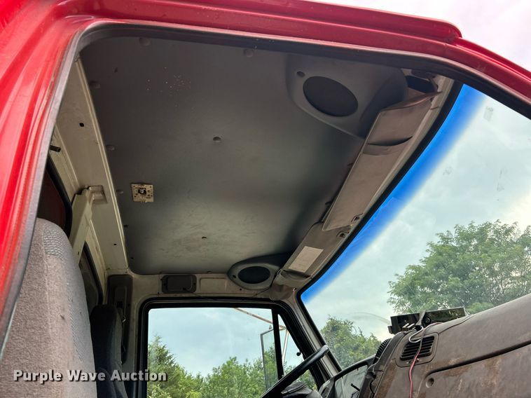 image for item EK8349 1998 Ford LT8501 dump truck