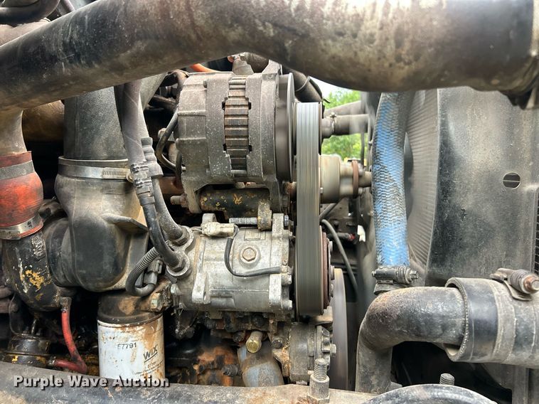 image for item EK8349 1998 Ford LT8501 dump truck