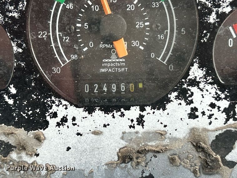 image for item EK8353 Volvo DD140 HF 8 Amplitude double drum roller