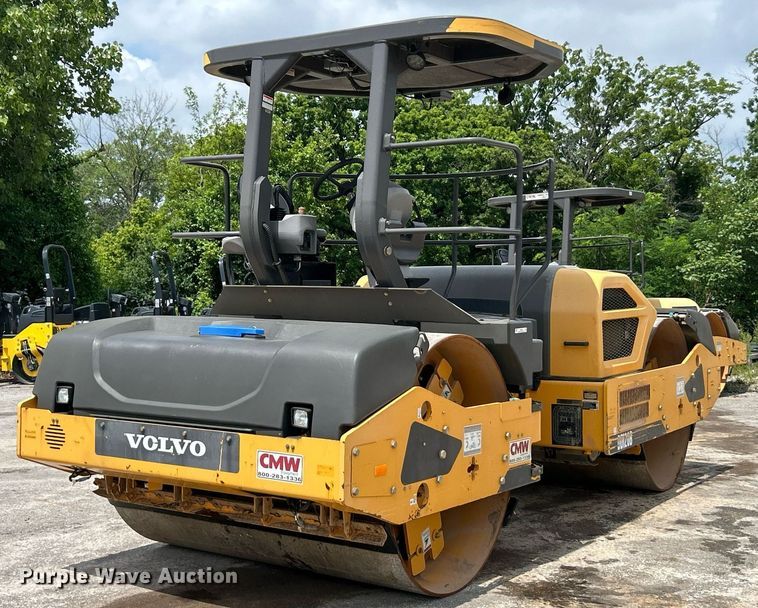 image for item EK8354 2016 Volvo DD120B double drum roller