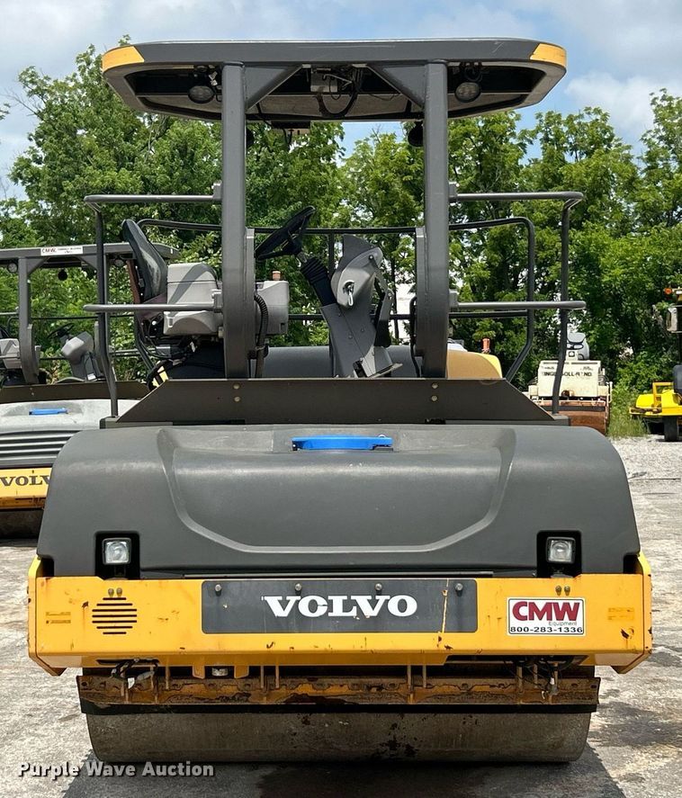 image for item EK8354 2016 Volvo DD120B double drum roller