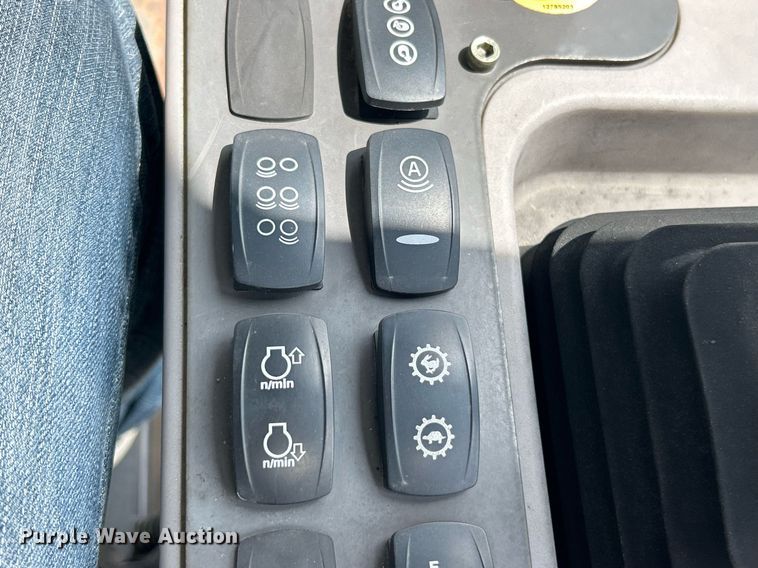 image for item EK8354 2016 Volvo DD120B double drum roller