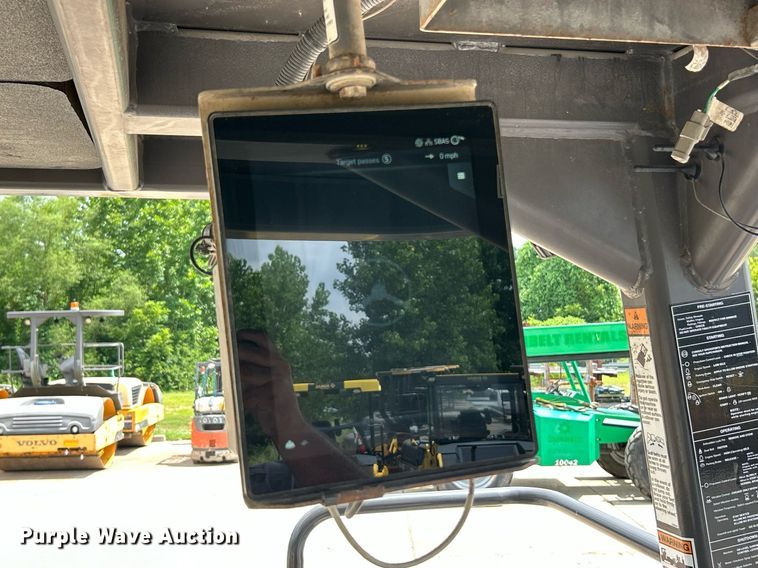 image for item EK8354 2016 Volvo DD120B double drum roller