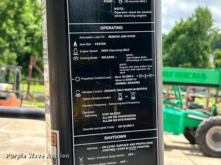 image for item EK8354 2016 Volvo DD120B double drum roller