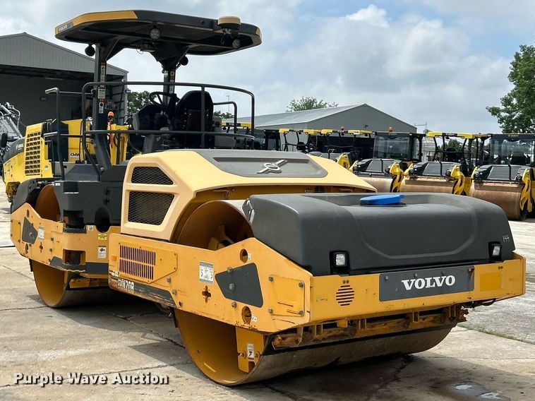 image for item EK8355 2016 Volvo DD120B double drum roller