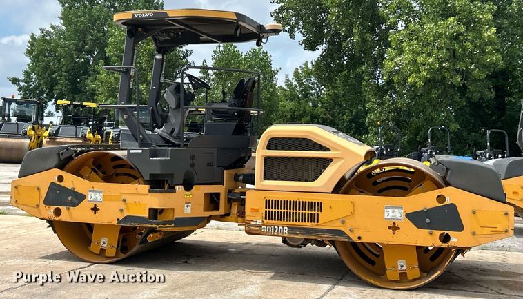 image for item EK8355 2016 Volvo DD120B double drum roller