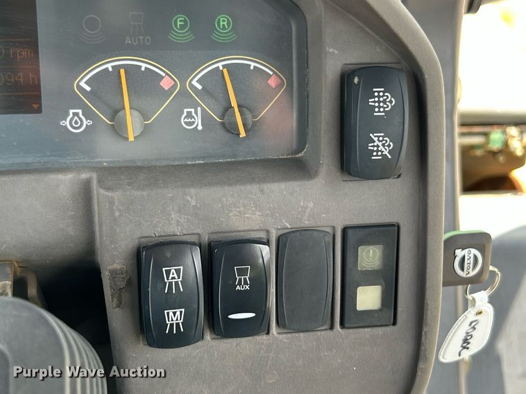 image for item EK8355 2016 Volvo DD120B double drum roller