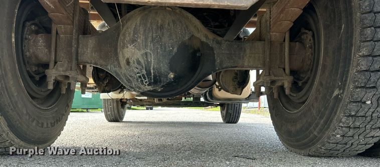 image for item EK8358 2003 Freightliner Business Class M2 dump truck