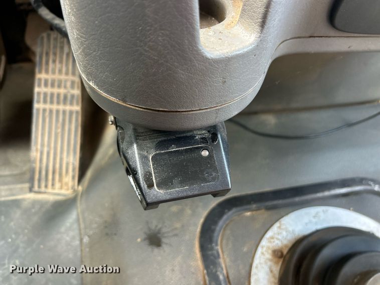 image for item EK8358 2003 Freightliner Business Class M2 dump truck