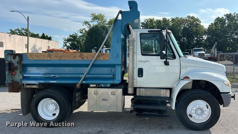 image for item EK8359 2012 International MA035 dump truck