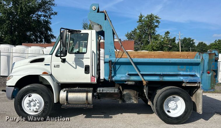 image for item EK8359 2012 International MA035 dump truck