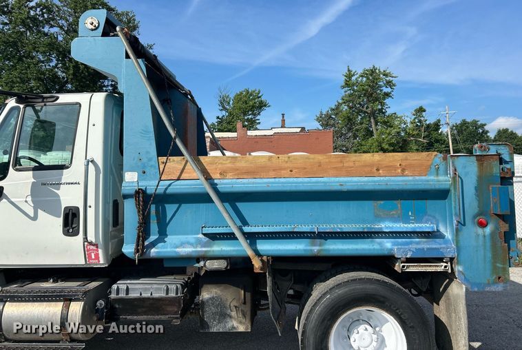 image for item EK8359 2012 International MA035 dump truck