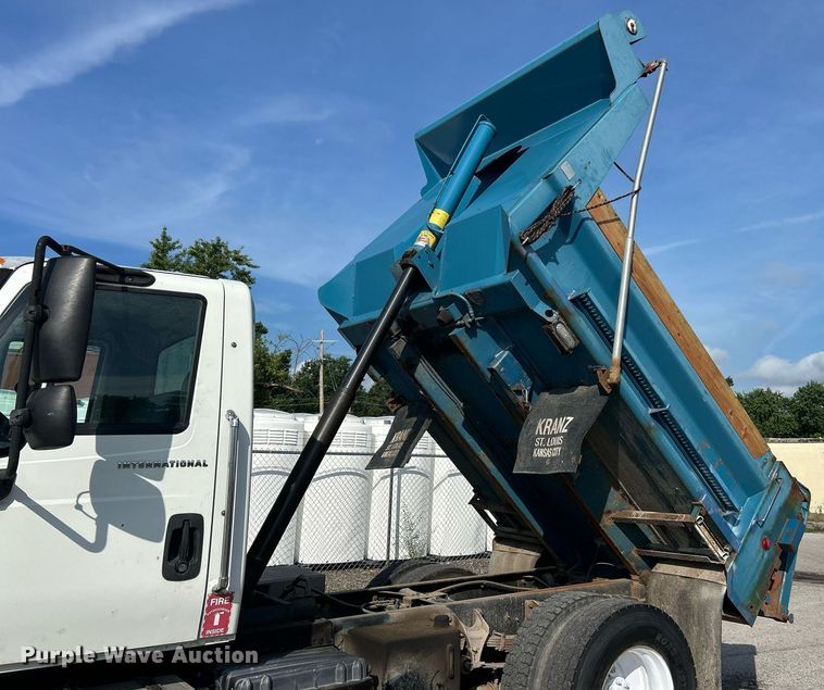 image for item EK8359 2012 International MA035 dump truck