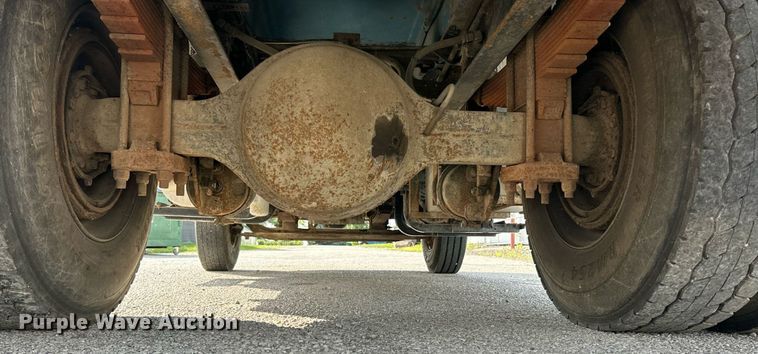 image for item EK8359 2012 International MA035 dump truck