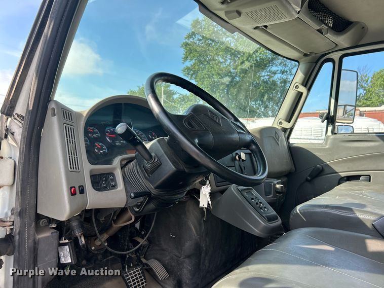 image for item EK8359 2012 International MA035 dump truck