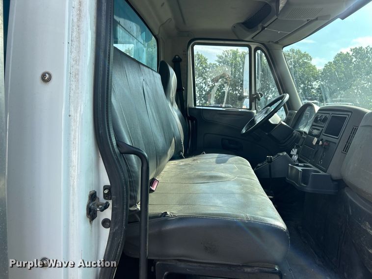 image for item EK8359 2012 International MA035 dump truck