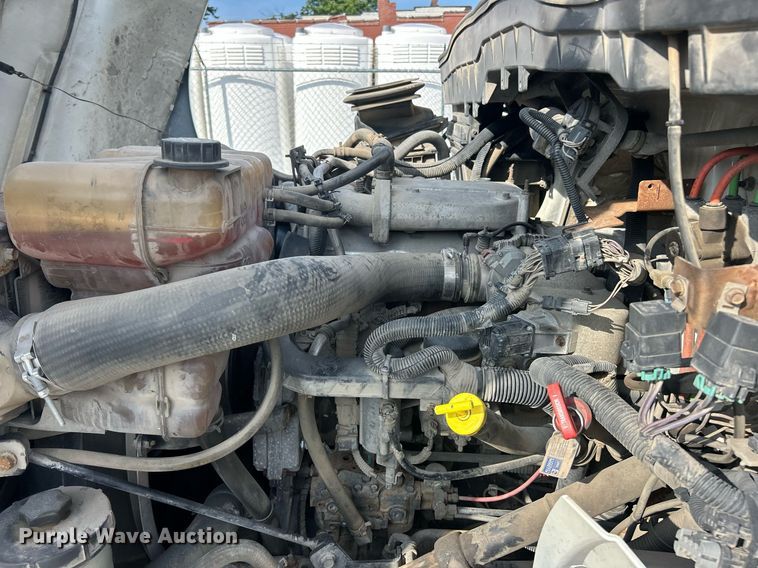 image for item EK8359 2012 International MA035 dump truck